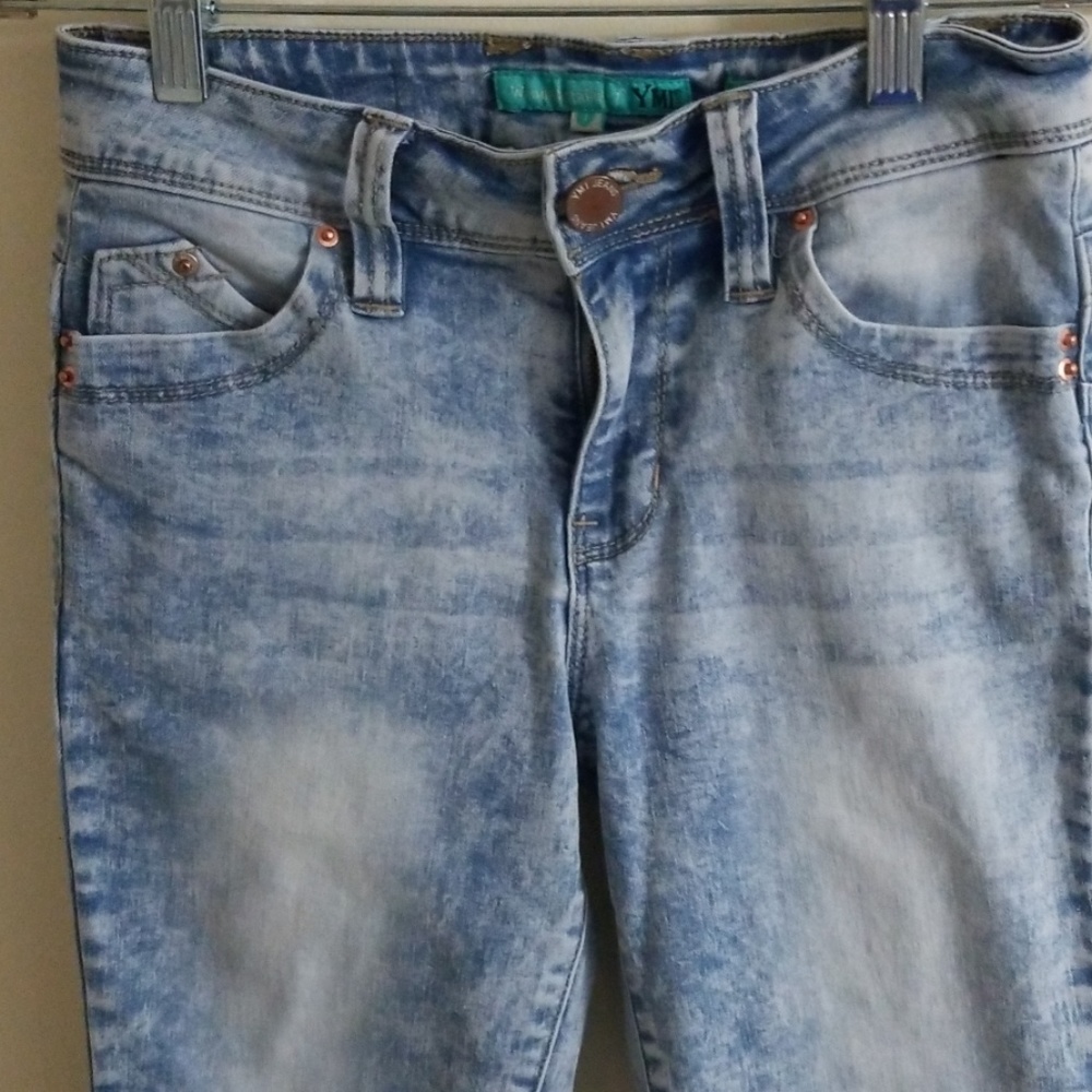 YMI size 1 mid rise jeans - Picture 6 of 8